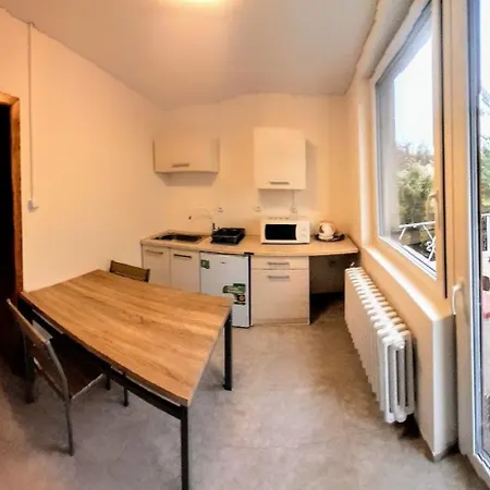 Lev I Sova Apartmanhotel 3*