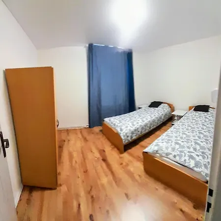 Lev I Sova Apartmanhotel